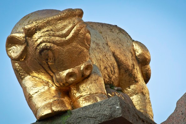 Detail from the Golden Calf statue at Gossip Square (Skvallartorget) in Norrköping, Sweden.
