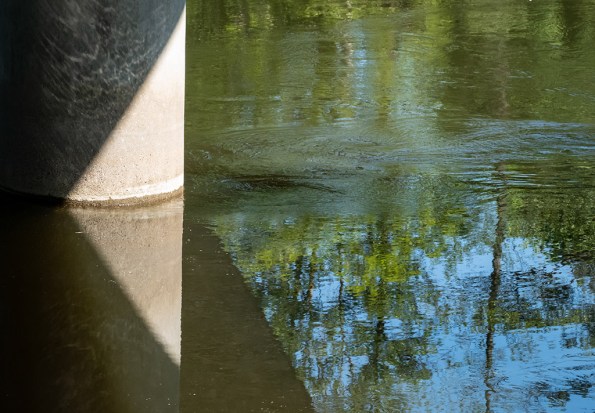 pillartriangle1050720